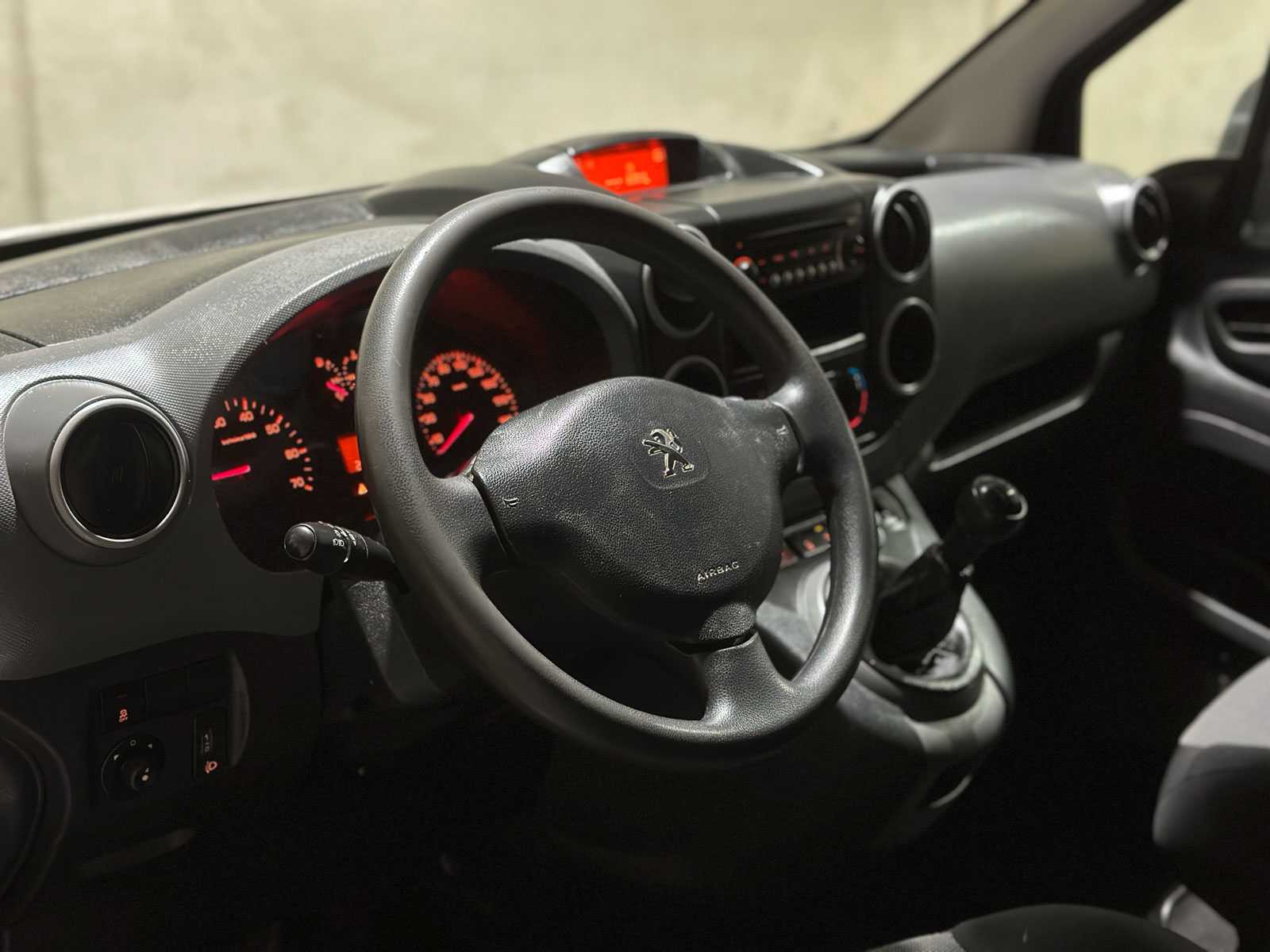 Peugeot Partner 120 1.6 BlueHDi 75 L1 Profit+ 75pk 2018 (Origineel-NL) Bedrijfswagen, V-278-RK