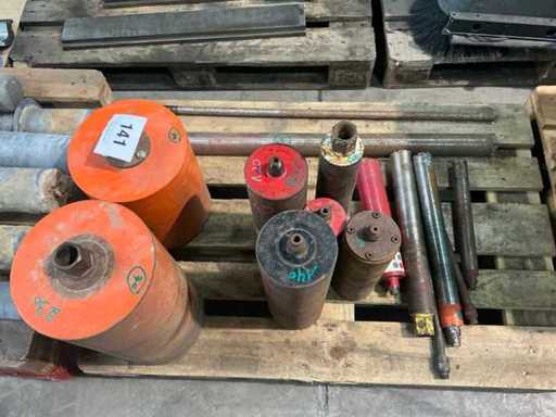 Diamond drill bit (15x)