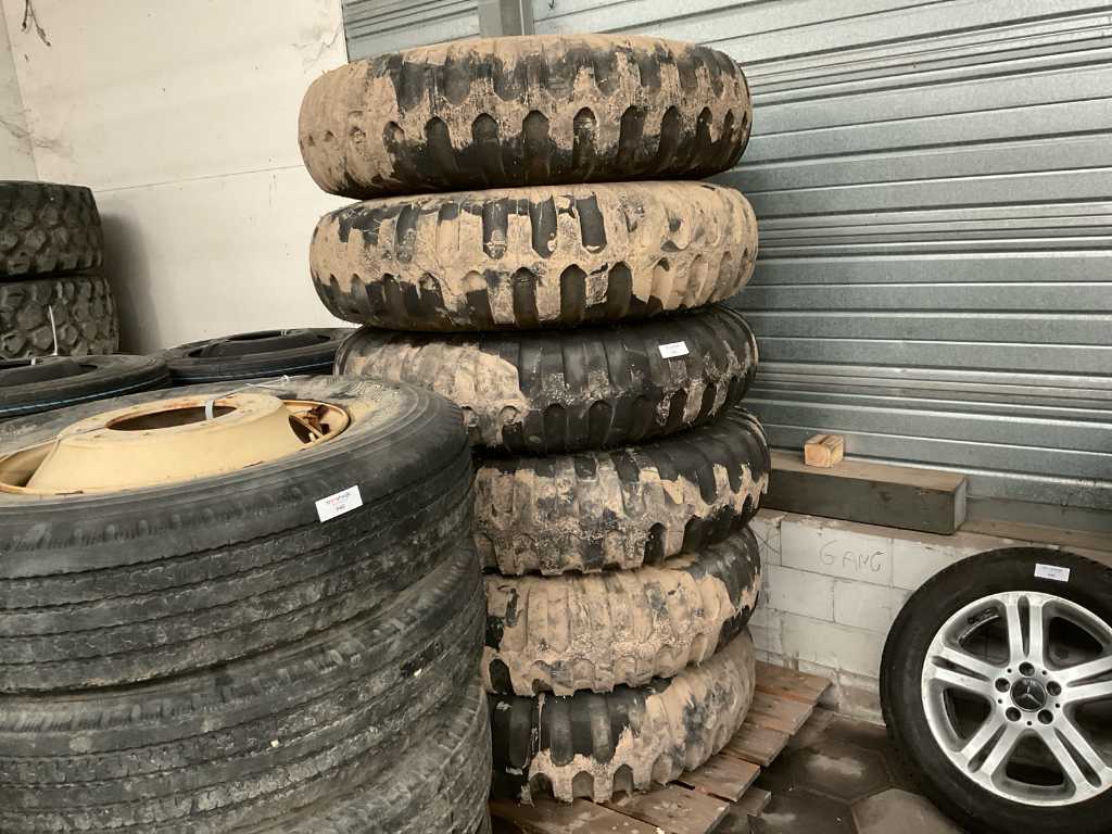 Cooper Cross Country Tire (6x)