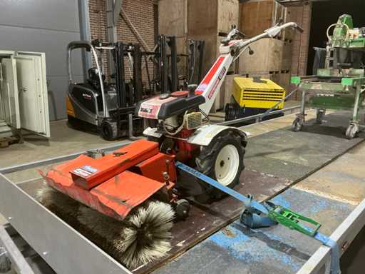 GUTBROD PUMA600 Borstelmachine