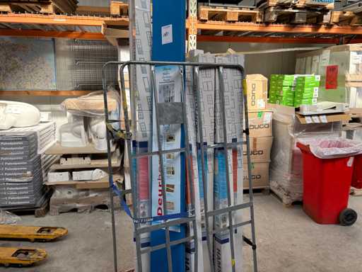 Divers tamis à roulettes