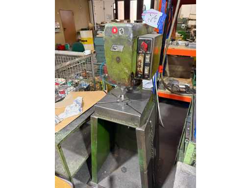 FMW Tumbler Riveting Machine