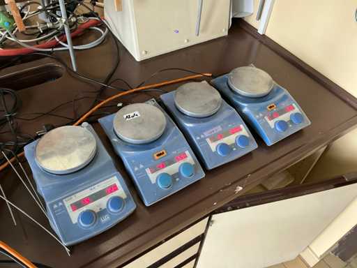 Ika verwarmde magnetische roeraars (4x)