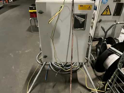 Connexion du site boîte électrique + câble