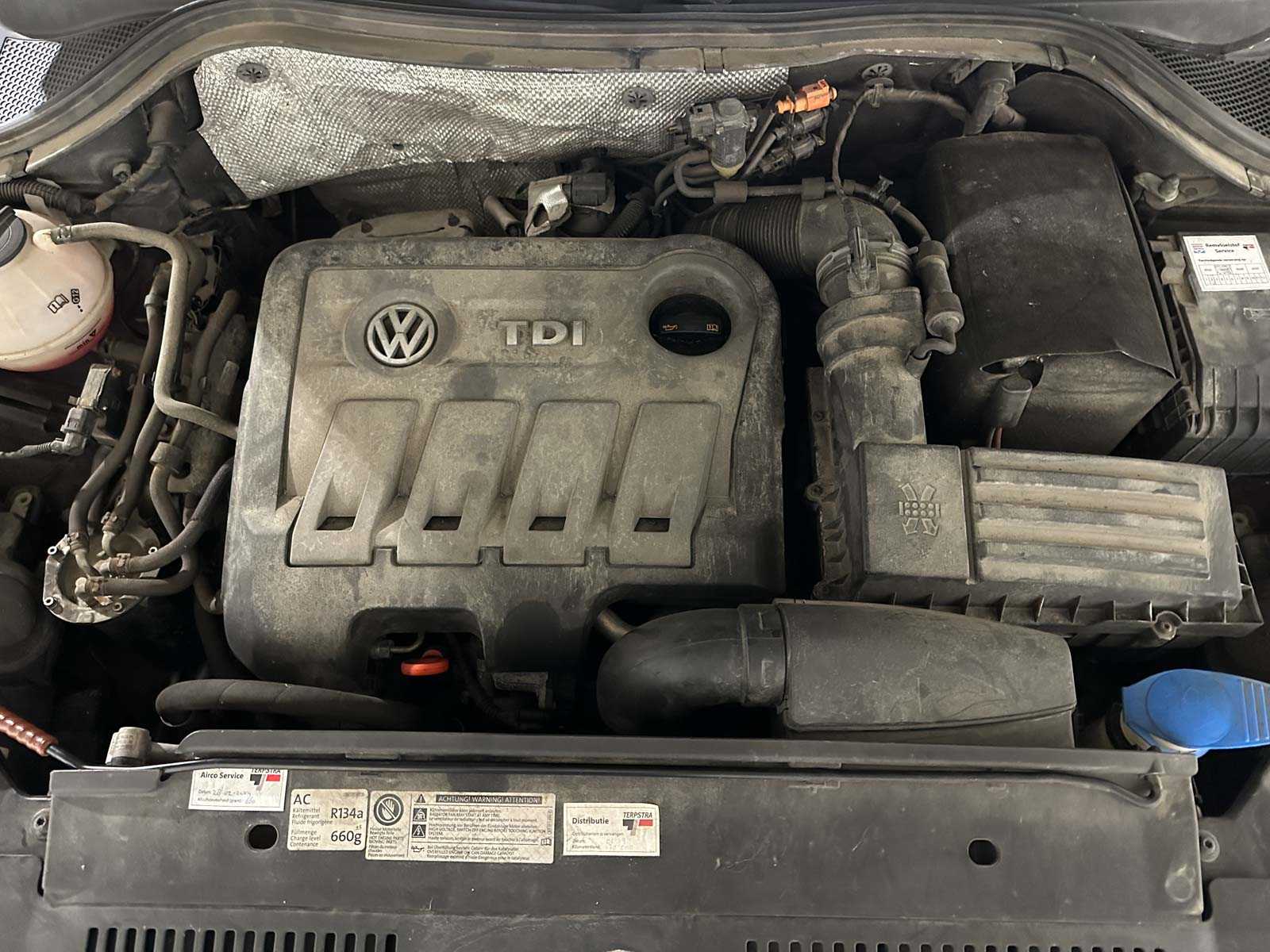 Volkswagen Tiguan 2.0 TDI Sport&&Style 4Motion 140pk 2011 (Origineel-NL), 74-PNH-9