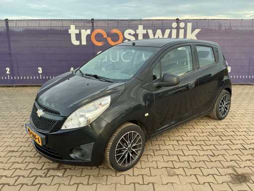 Chevrolet - Spark - 1.0 16V LS Bi-Fuel - Voiture
