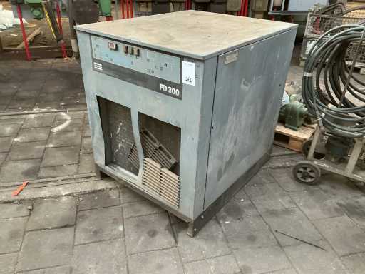 1999 Atlas Copco FD300 Essiccatore d'aria compressa