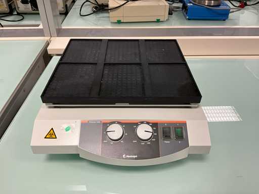 HEIDOPLH TITRAMAX 1000 Plattenrührer