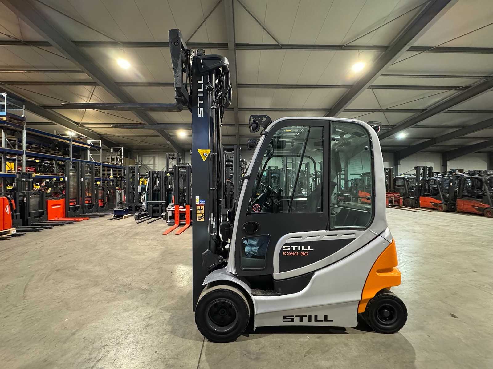 43/2020 Service + UVV 03/2027 Still RX60 3.000kg Triplex 664cm 3.+4.