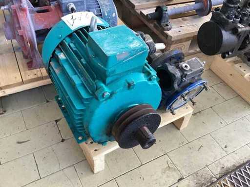 Electric motor