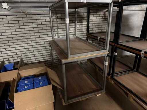 Bureau (4x)