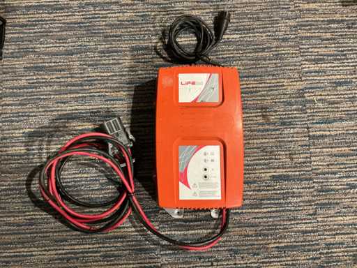 Hawker - 24V 80A - Battery chargers