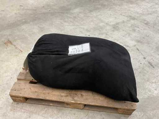 Molton, Vorhang 12,5 x 6,65 geöst, schwarz, schwere Qualität , B1, verpackt in einen Kordelsack