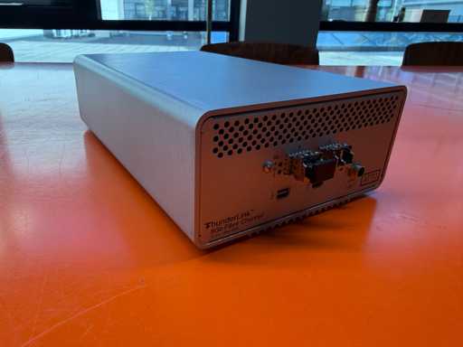 ATTO — z Thunderbolt do 8 GB Fibre Channel — Thunderlink