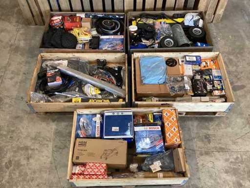 Batch of car parts