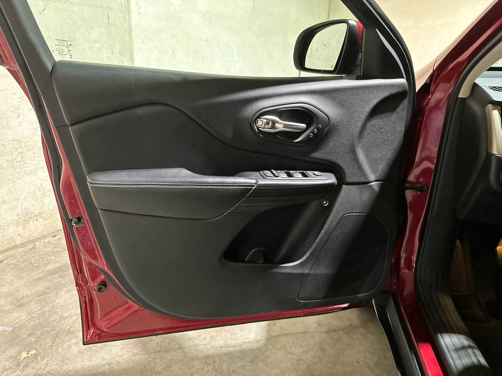 Jeep Cherokee 2.0 MultiJet Limited 4x4 140pk 2015 (Origineel-NL), VS-938-R Bedrijfswagen