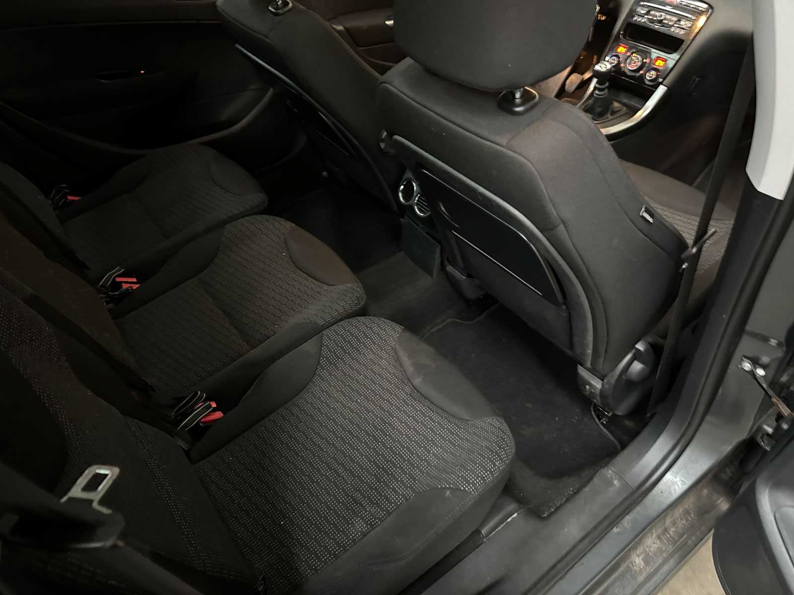 Peugeot 308 SW 1.6 THP Allure 7p 154pk 2013, 7-KBD-01