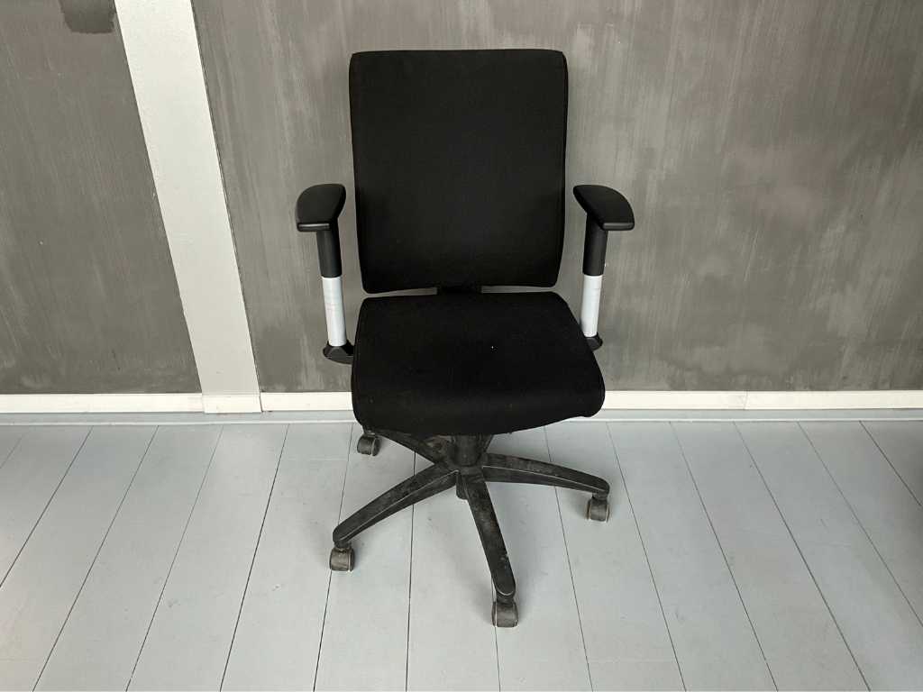 Dauphin office online chair