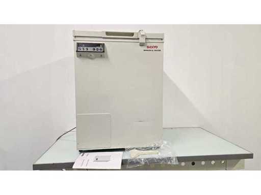 SANYO - MDF-137 - Biomedizinischer Gefrierschrank -30 °C