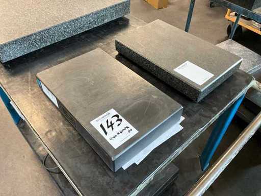 Superficie in granito e piastra di misura (2x)