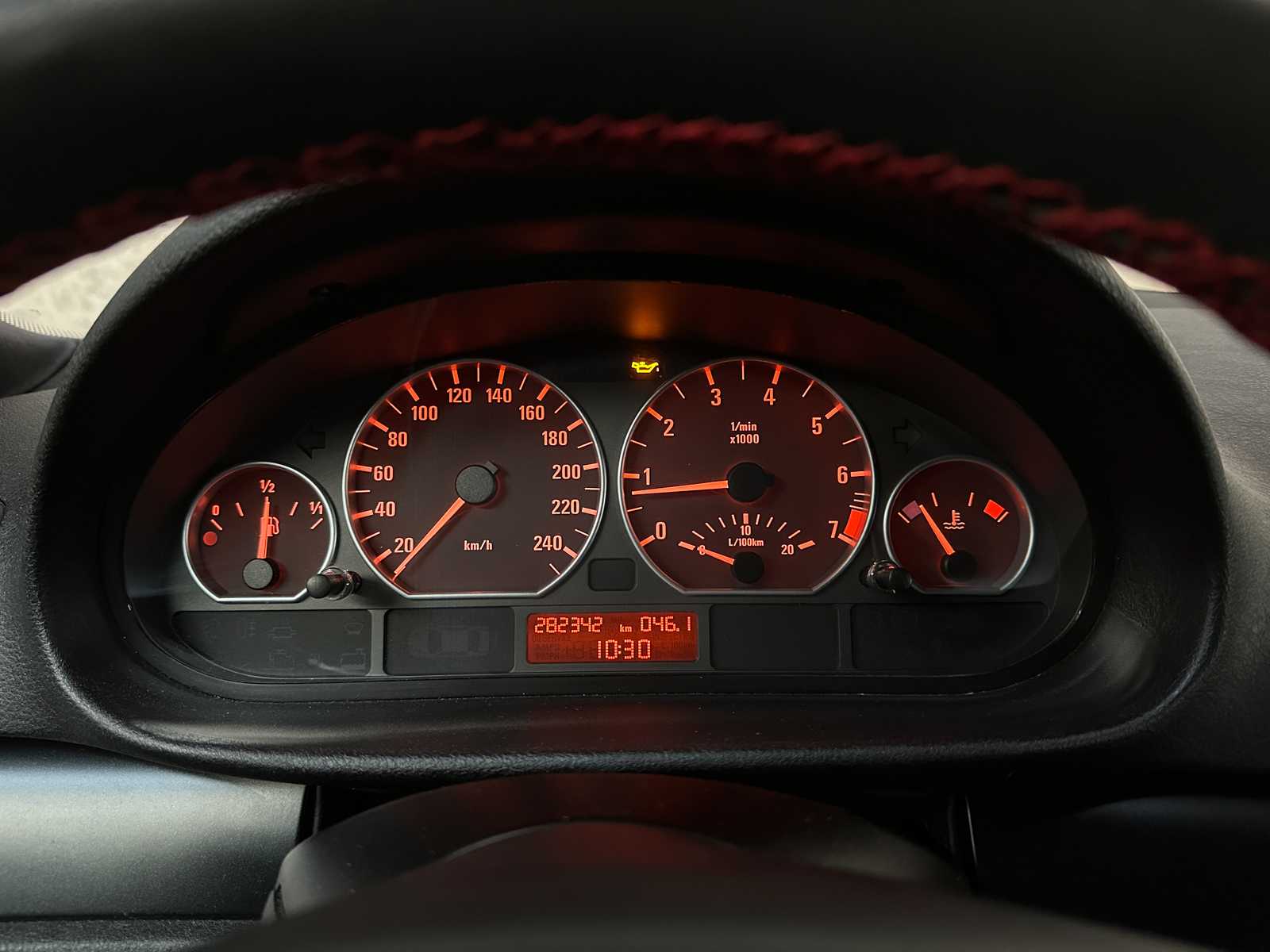 BMW 318i Touring Special Exec. 3er-Serie 141 PS 2003, 65-NJ-VL