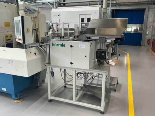HÖRMLE – Automatische Teilezuführung und Handlingseinheit