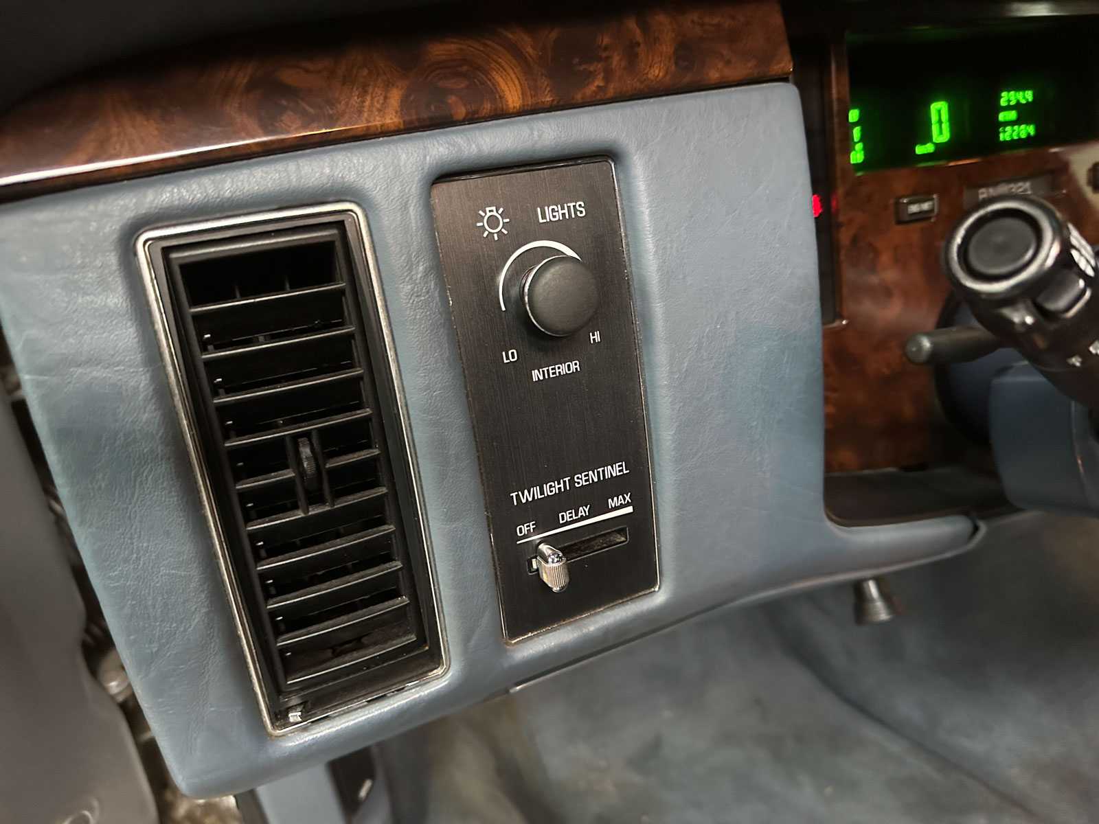 Cadillac Fleetwood Krystal Koach Funeral Car 5.7 V8 263pk 1995