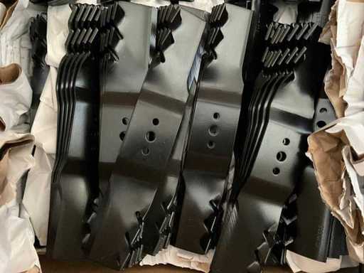 Predator 3 in 1 / 359x60 mm Lawnmower blade (311x)