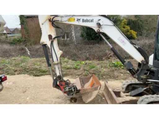 67fa781a-2835-4023-a194-490f25ef082a.mp4