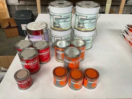 Mondial Verschiedene Farben, Beizen und Menie