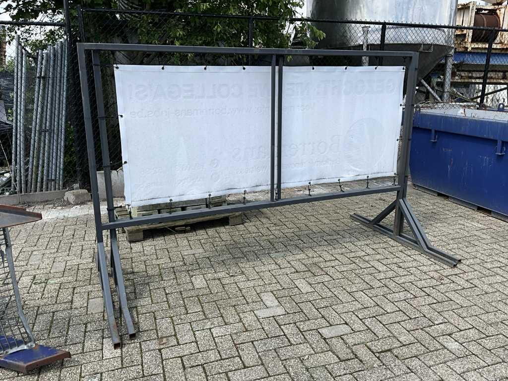 2x metalen reclamezuil + 19x voet HERAS