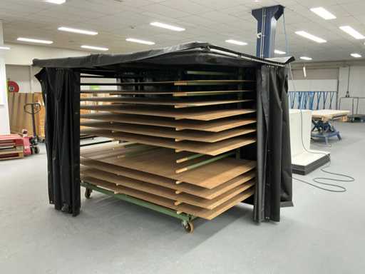 Rayonnage mobile en porte-à-faux