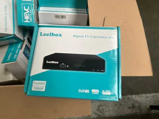 Charge verschiedener digitaler TV-Konverter Box LEELBOX
