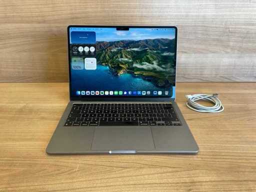 Apple (A2681) MacBook Air