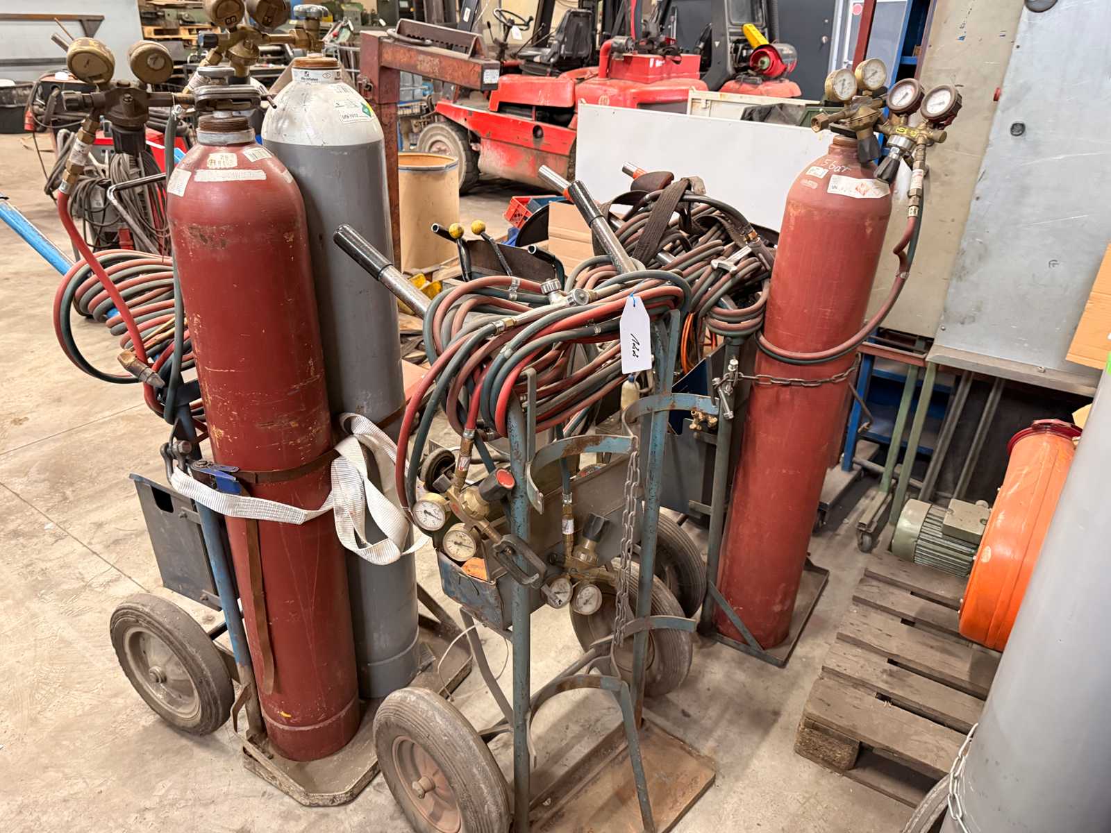 Lots of oxy-fuel welding machines
