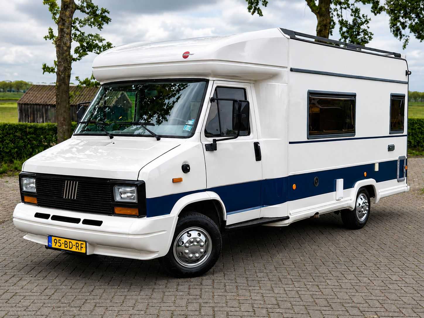 Fiat Ducato 280 Camper Bürstner Camper Van 95-BD-RF