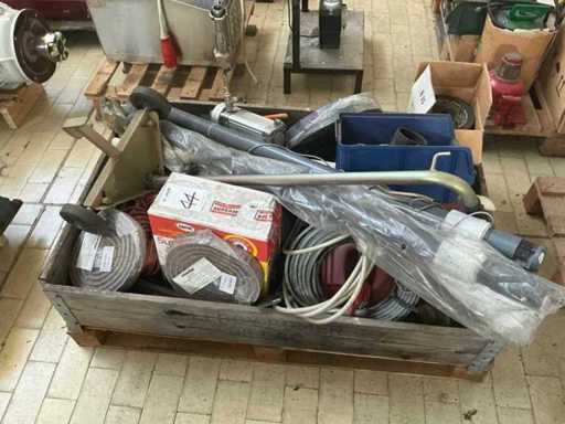 Machinery, spare parts and warehouse stocks