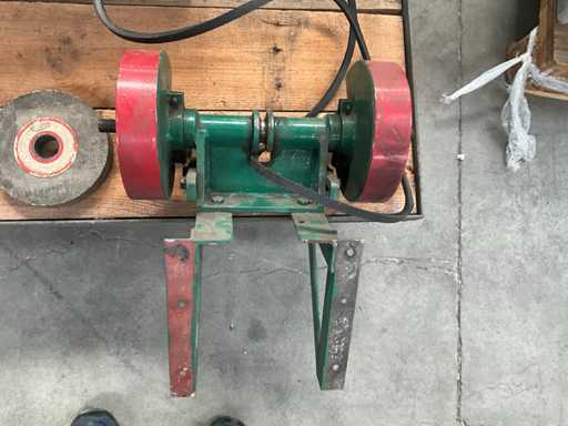 Dubbelsteens Slijpmolen met elektromotor ACEC