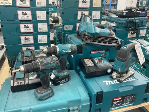 Makita Battery Tool Set