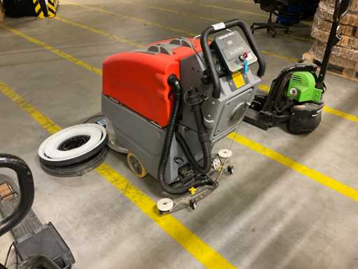 Hankomatic B45C Scrubber