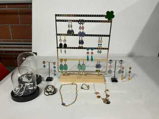 Divers bijoux (18x)