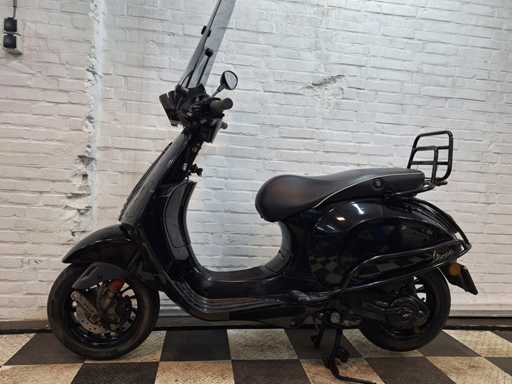 Piaggio Vespa Sprint 45 km Moped-Viertakter