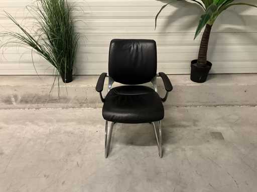 Girsberger - Conference chair (2x)
