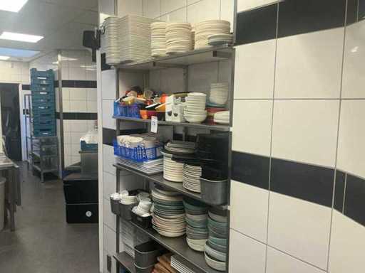 Crockery, glassware and cutlery; without stretch