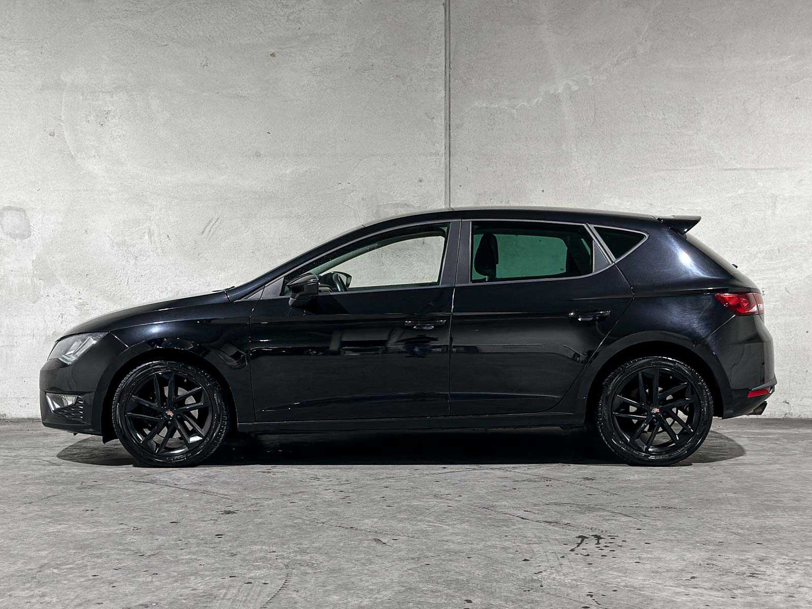SEAT Leon 1.4 TSI Style 121pk 2013, N-494-VV