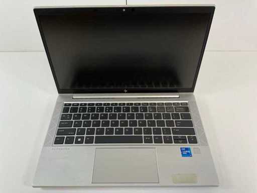 HP EliteBook 830 G8 13.3", Core(TM) i7 11ª generazione, 16 GB di RAM, 512 GB NVMe Laptop