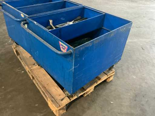 Werkzeugwagen inkl. Werkzeug