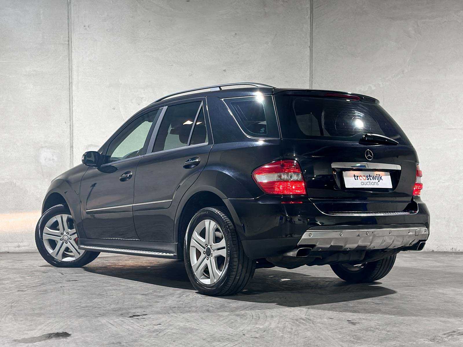 Mercedes-Benz M350 3.5l V6 4Matic M-klasse 268pk 2006 (Origineel-NL+1e eigenaar)