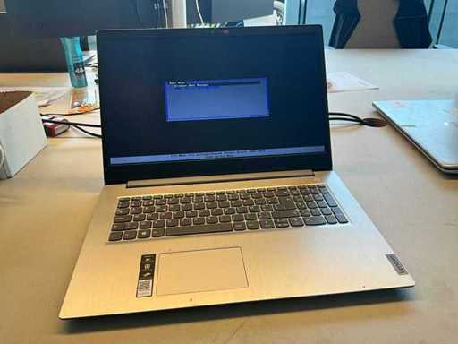 Ordinateur portable Lenovo IdeaPad 3 17ADA05 2021