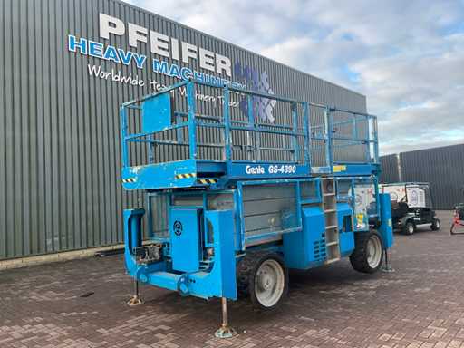 2012 Genie GS-4390 4x4 Hoogwerker 15 meter